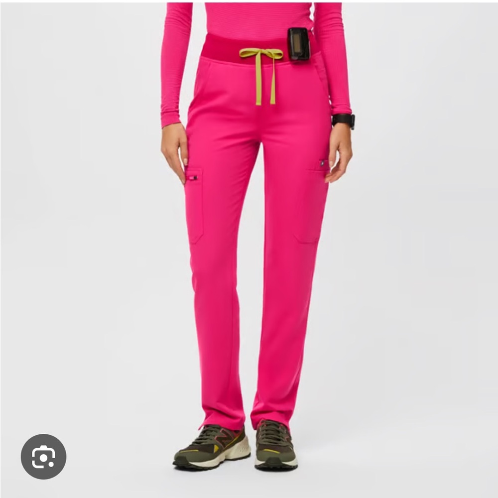 Figs Shocking Pink Scrub Set